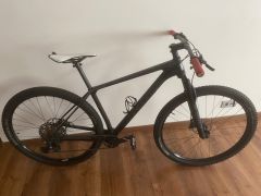 Predám ultraľahký Cannondale FSI custom /8,4 kg/