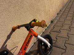 Detské odrážadlo Btwin Decathlon