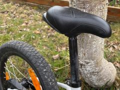 Dievčenský bicykel Specialized Riprock Coaster 16 bielo-ružový