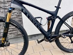 Canyon Lux CF 8.9