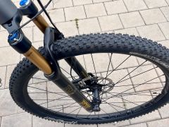 Canyon Lux CF 8.9