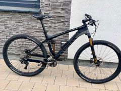Canyon Lux CF 8.9