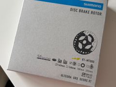 Shimano Rt-Mt800-Ss brzdový kotúč, 140 mm, Center Lock s vnút. maticou, Ice-Tech. Freeza