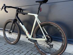 Canyon Grail CFR - Sram Red AXS  1x13 + Wattmeter