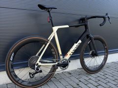 Canyon Grail CFR - Sram Red AXS 1x13 + Wattmeter