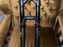 Fox 36 performance grip 160 27,5