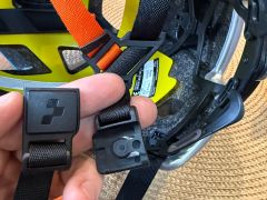 Cube M mips fidlock 52-57cm