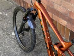 Trek Slash 8 vo farbe Pennyflake modelový rok 2023 Veľkosť rámu M