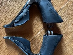 Radiace páky Shimano Dura-Ace Di2 St-9150, rafikové brzdy