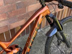 Trek Slash 8 vo farbe Pennyflake modelový rok 2023 Veľkosť rámu M
