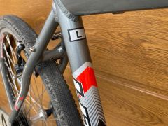 Krosový bicykel Dema