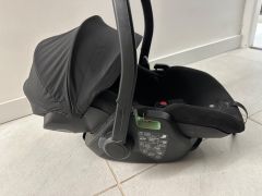 Autosedačka Thule Maple