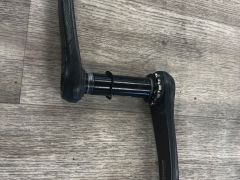 Praxis Girder carbon