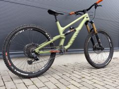 Canyon Torque CF 9
