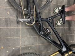 YT Tues 2017 Karbón 27,5