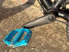 Superior Team 20'', 9,3 kg, kotúčové brzdy