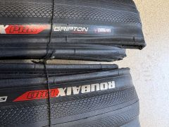 Specialized Roubaix PRO 700x23/25