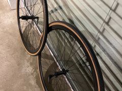 Nové cestné kolesá