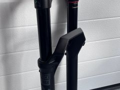 Rock Shox  ZEB Select