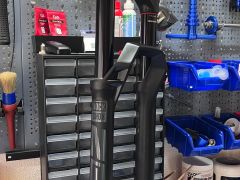 Rock Shox  ZEB Select