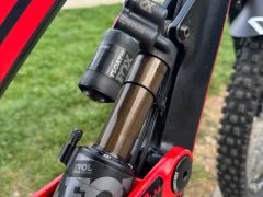 DH Yt Tues CF Pro