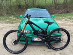 YT Tues 2017 Karbón 27,5