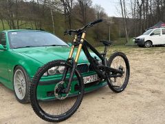 YT Tues 2017 Karbón 27,5