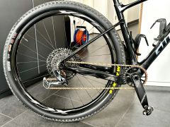 Giant XTC Advance 1.5 (2025) + 2páry kolies