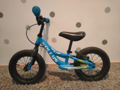 Kellys Kite 12
