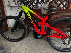 Trek Slash 9.8 XT, AKO Nový