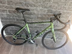 Gravel bicykel Kellys Soot 30 L (model 2020)