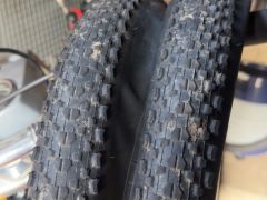 Prodám pláště maxxis ikon 26x2.20