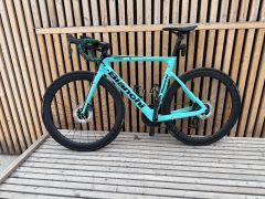 Bianchi Aria disk ultegra di2 s watmetrom