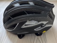 Helma S-Works Prevail II Vent Angi Mips, velikost M