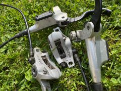 Shimano XT brzdy