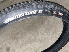 Maxxis Minion DHR II
