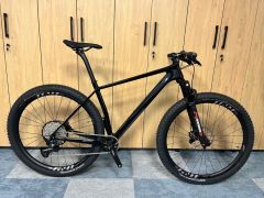 Custom Carbon HT 29er veľkosť L