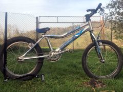 Trial Mission Prodigy (Magura brzdy, ideal na trening)