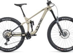 Cube stereo 77 race