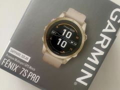Garmin fenix 7S Pro Sapphire Solar hodinky, Soft Gold Stainless Steel, Light Sand Band
