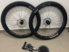 Sada kol RaceFace Arc 27+pneu+ kotouče - Nove