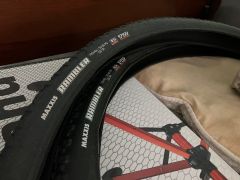 Nove Maxxis Rambler 700x40 EXO TR kevlar