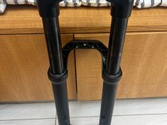 Predám Rock Shox 35 150 Silver, Top, Nové pruženie