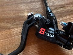 Magura MT 8 2x