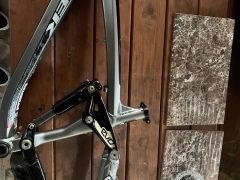 Trek Remedy rám