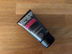 Muc-Off Carbon Gripper, 75 g