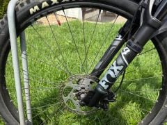 Celoodpružené kolo Ghost Riot Trail Essential 29 Black/Black