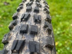 Maxxis minion dhf 27.5x2.5