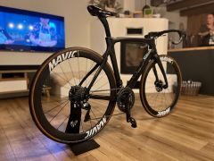 Pinarello Dogma F10 disc (Dura ACE Di2)
