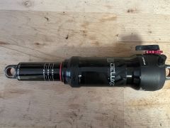 Rock Shox deluxe select + 230x62,5mm